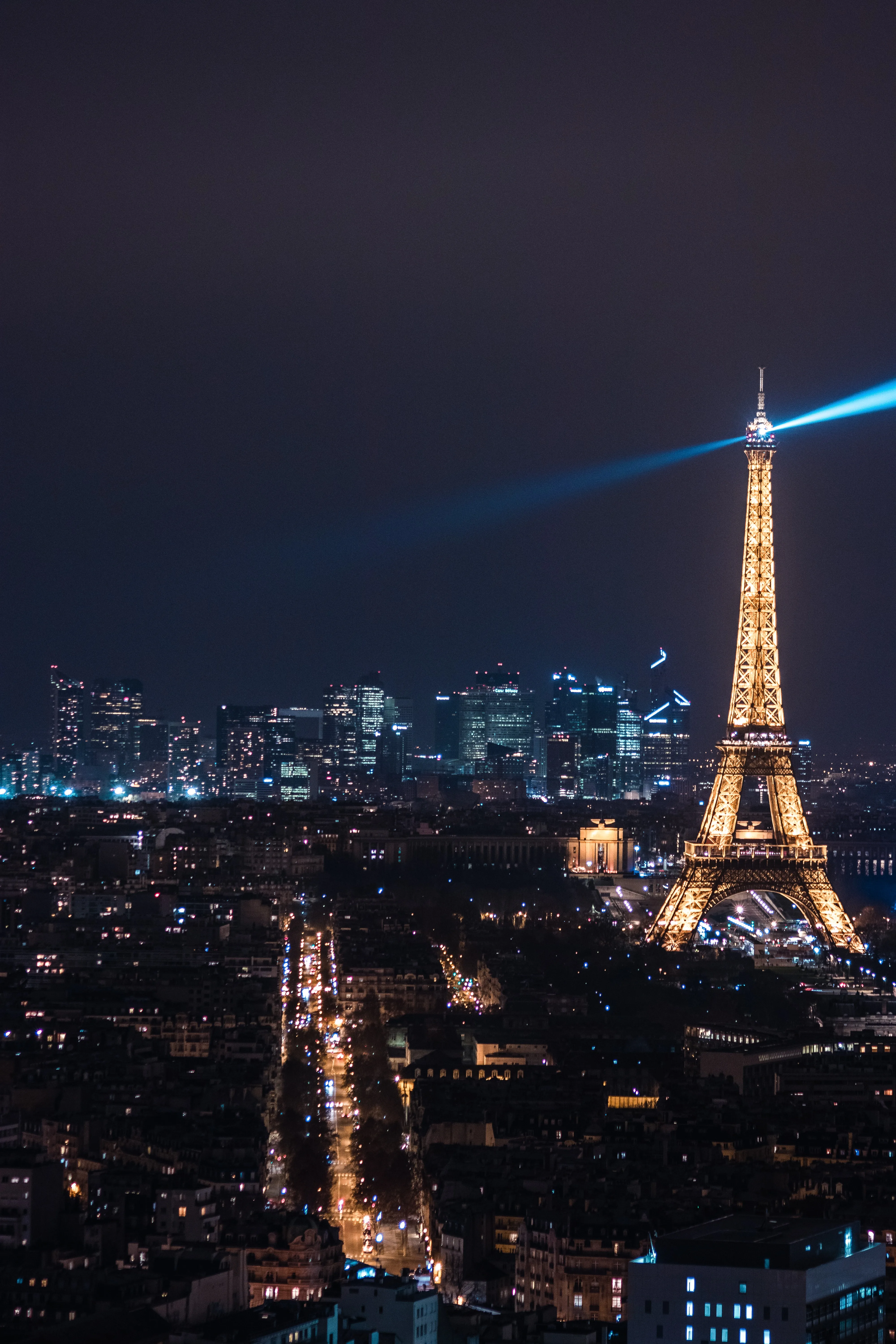 fun things to do in Paris at night,